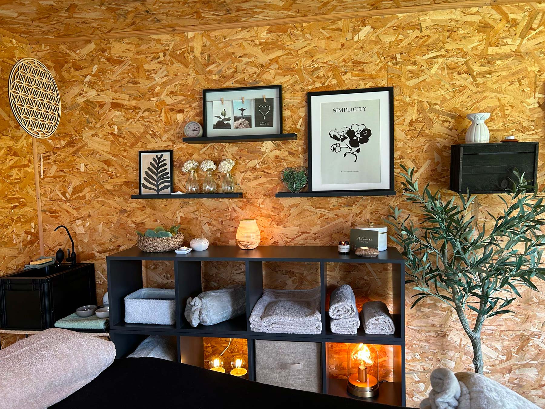 La Cabane - Massage et Spa ; Saint-Jacques-des-Blats