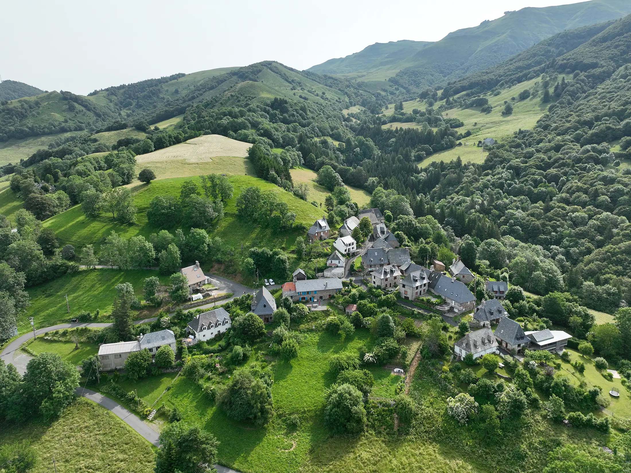 Vue du lieu dit des Gardes sur la commune de Saint-Jacques-des-Blats