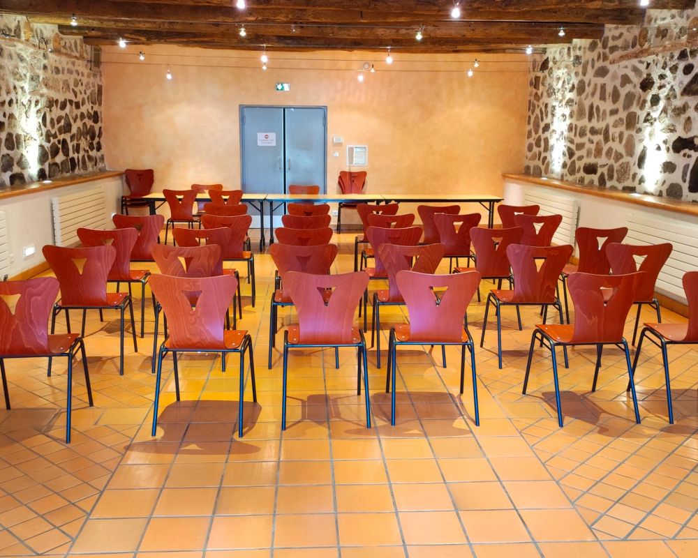 Salle d'exposition de la Mairie Saint-Jacques-des-Blats